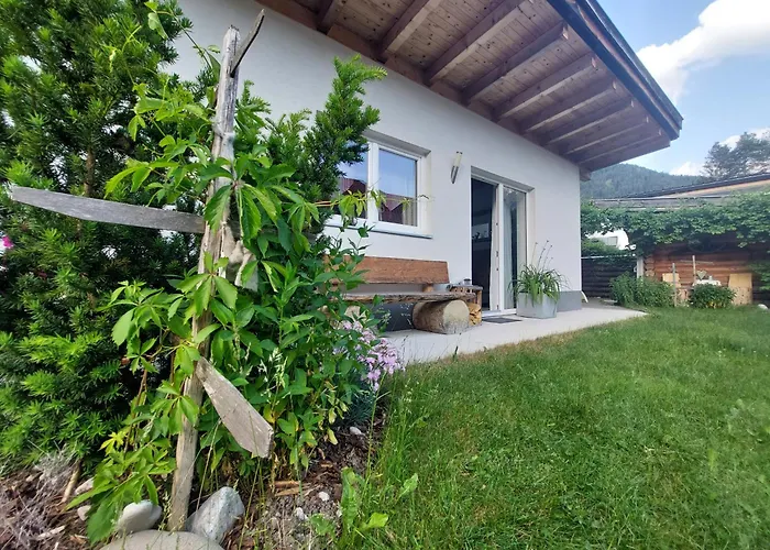 莱赫特朗姆公寓 公寓 *